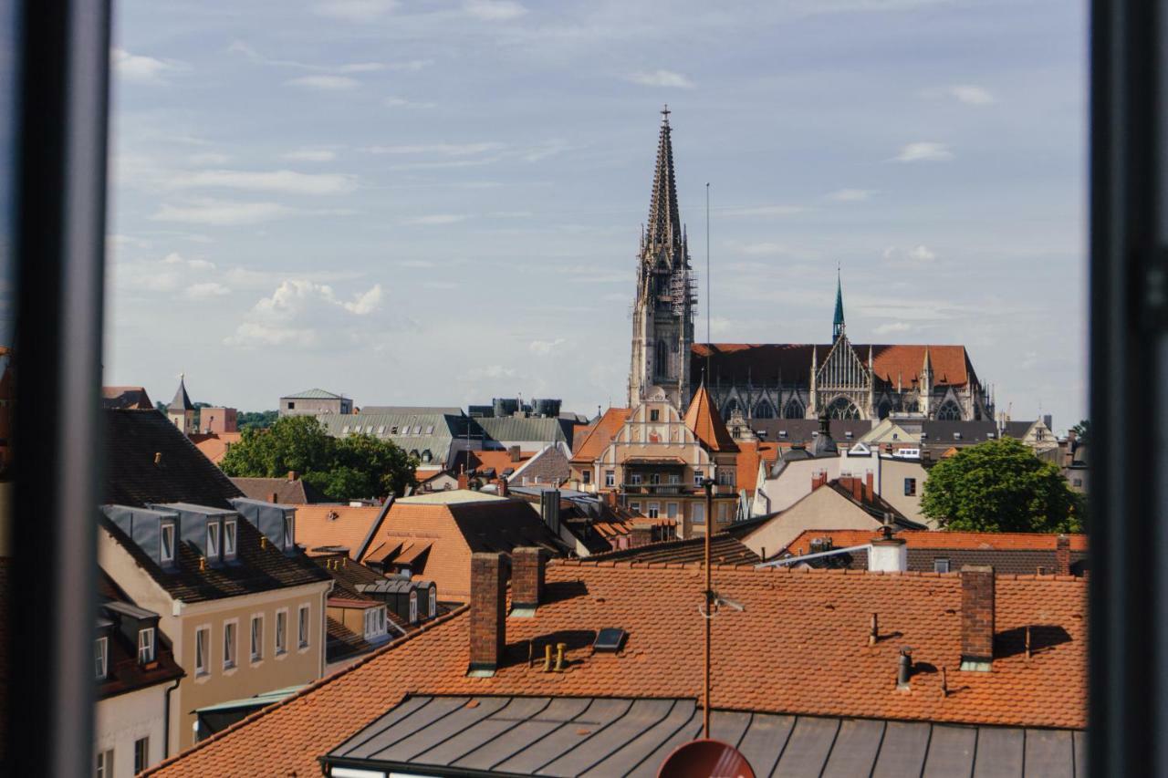 Stadtturm Регенсбург Екстериор снимка